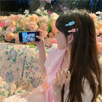 暴风雨中的母亲封面